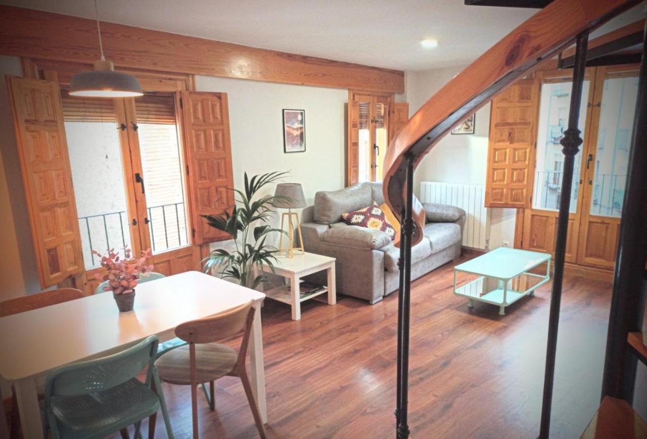 Moneda 46 Apartment เกว็งกา ภายนอก รูปภาพ